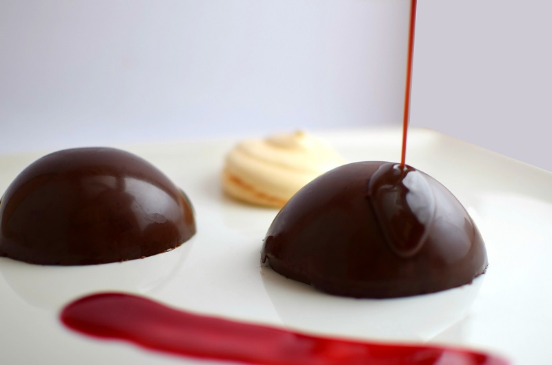 Tempered Chocolate Domes