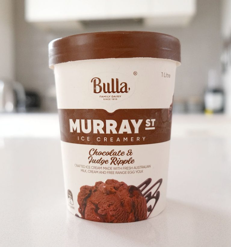 Review Of Murray Street Ice Creamery's Chocolate and Fudge Ripple Ice