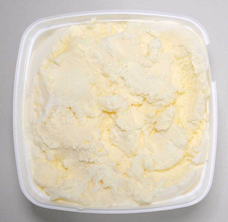 Review Of Woolworths Vanilla Ice Cream 2L - Scoop Club