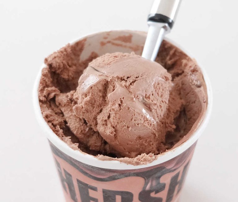 Review Of Hershey's Chocolate Ripple 1L Scoop Club